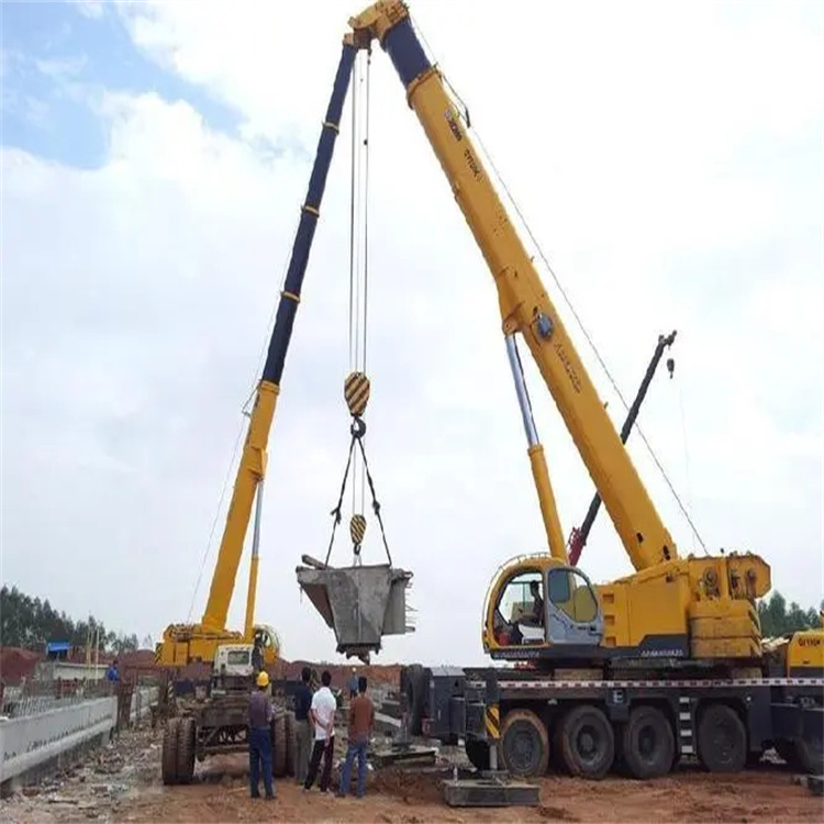 黄岛小型吊机出租电话|厂房设备吊装方案|24小时服务覆盖