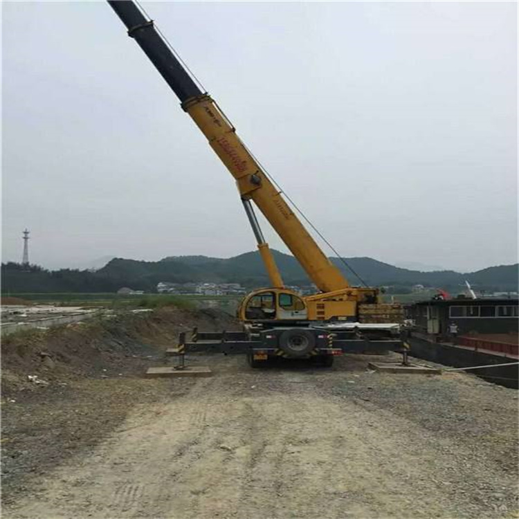 黄岛重型吊车租赁费用