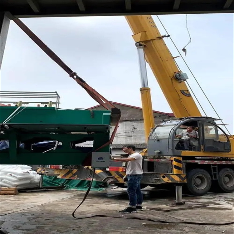 黄岛大吨位吊车租赁应急保障方案|化解突发吊装需求难题